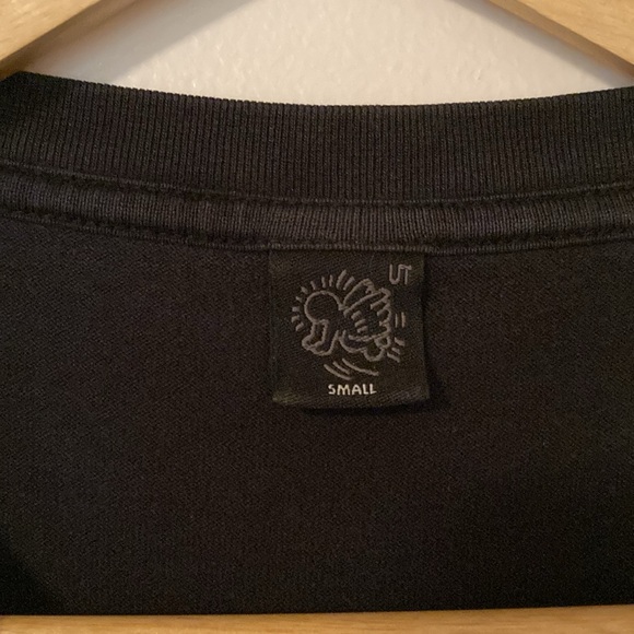 Uniqlo + Keith Haring collaborated with tee - Picture 3 of 5